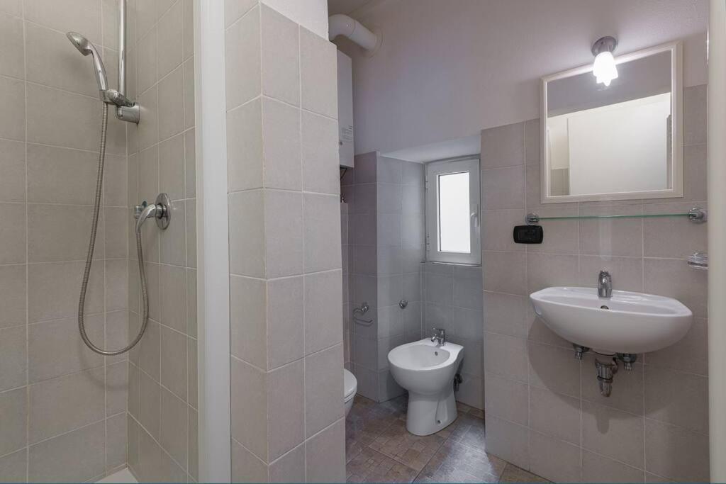 Apartment Adorno 4 - Affitti Brevi Italia Genoa Bagian luar foto