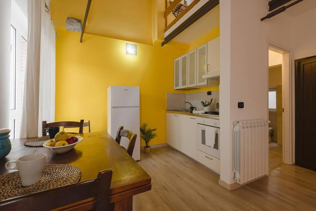 Apartment Adorno 4 - Affitti Brevi Italia Genoa Bagian luar foto